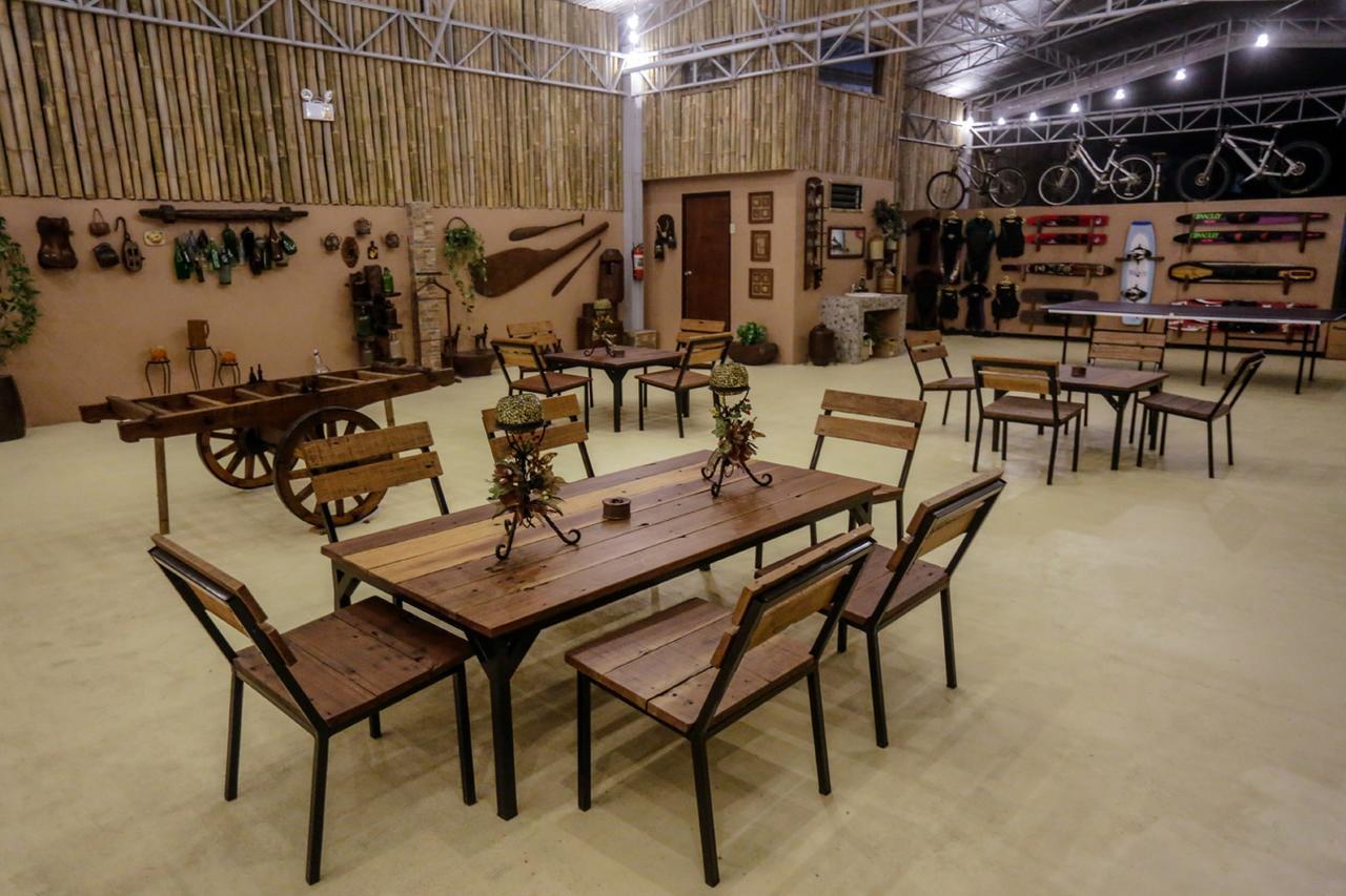 Bed and Breakfast Victoria'S Haven Dumaguete City Екстер'єр фото